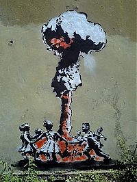 Art & Creativity: Graffiti drawings by Banksy