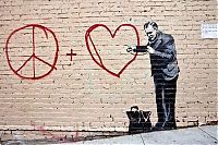 Art & Creativity: Graffiti drawings by Banksy