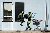 Art & Creativity: Graffiti drawings by Banksy