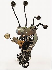 Art & Creativity: sculpture made out of typewriter parts