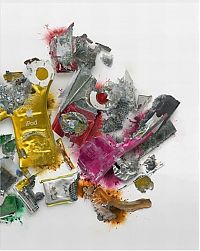 Art & Creativity: Destroyed apple gadgets by Michael Tompert