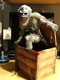 Art & Creativity: Crate beast by Tom Savini and Jayco Hobbies