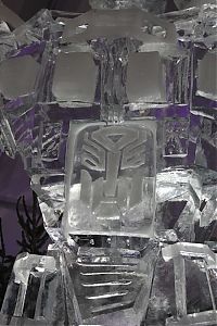 Art & Creativity: Optimus prime ice sculpture by Antti Pedrozo and Michel de Kok