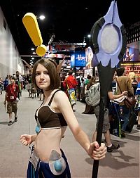 Art & Creativity: cosplay girl costume presentation