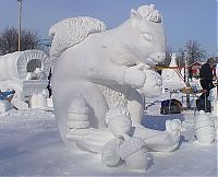 Art & Creativity: snow sculpture