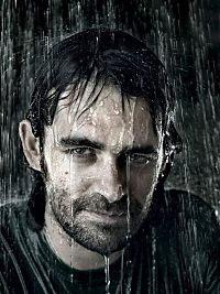 TopRq.com search results: Raining portraits by Nicolas Dumont