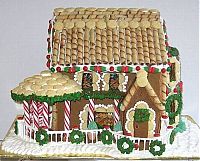 Art & Creativity: gingerbread house with candy decorations
