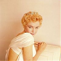 People & Humanity: famous people and popular celebrities on photographs