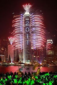 Art & Creativity: new year 2011 fireworks around the world