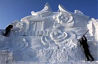 Art & Creativity: Harbin International Ice and Snow Sculpture Festival 2011, Heilongjiang province, China