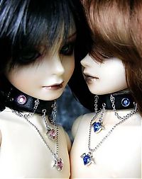 Art & Creativity: gothic paranoia doll