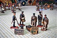 Art & Creativity: plastic toy army