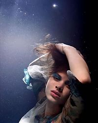 TopRq.com search results: underwater girl portrait