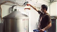 Art & Creativity: Cinemagraph of strawberry beer brewing by Jamie Beck & Kevin Burg