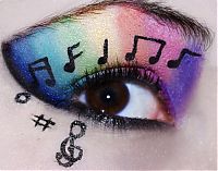 Art & Creativity: Eye makeup by Katie Alves