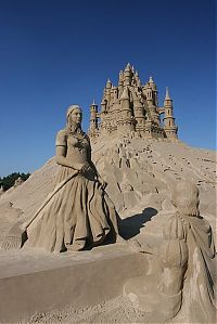 Art & Creativity: sand sculpture