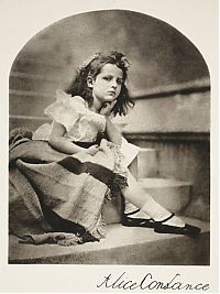 Art & Creativity: History: Children of the past, 19th century, photos by Charles Johnson