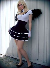 Art & Creativity: cosplay girl costume presentation