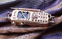 Art & Creativity: steampunk cell phone