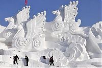 Art & Creativity: snow sculpture