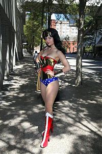 Art & Creativity: cosplay girl costume presentation