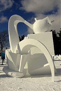 Art & Creativity: snow sculpture