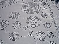 Art & Creativity: snow drawings