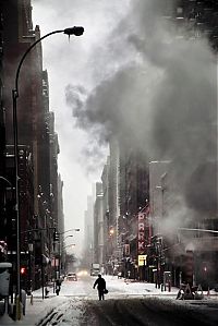 Art & Creativity: Street photography by Christophe Jacrot