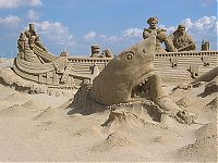 Art & Creativity: sand sculpture