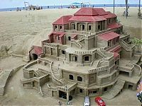 Art & Creativity: sand sculpture