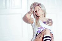 Art & Creativity: tattoo girl