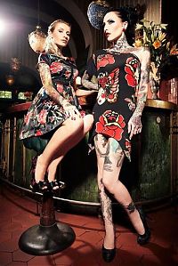 Art & Creativity: tattoo girl