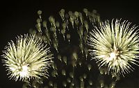 TopRq.com search results: Long exposure fireworks by David Johnson