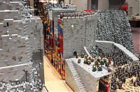 Art & Creativity: lord of the rings lego, battle of helm's deep