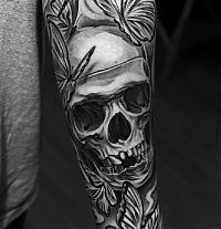 Art & Creativity: Black and Gray tattoos by Jun Cha