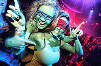 Art & Creativity: teenage mutant ninja turtles cosplay girl costume presentation