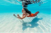 Art & Creativity: underwater girl portrait