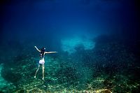 Art & Creativity: underwater girl portrait