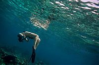 Art & Creativity: underwater girl portrait