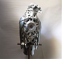 Art & Creativity: Hubcap sculpture creatures by Ptolemy Elrington