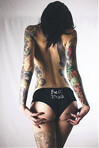 Art & Creativity: tattoo girl