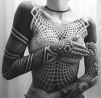 Art & Creativity: tattoo girl