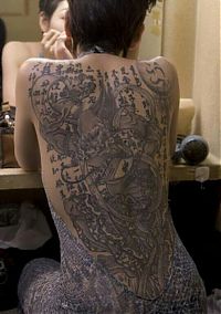 Art & Creativity: tattoo girl