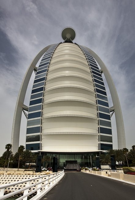 Dubai, Burj Al Arab, by architect Tom Wright