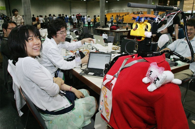 Today's robots, Japan