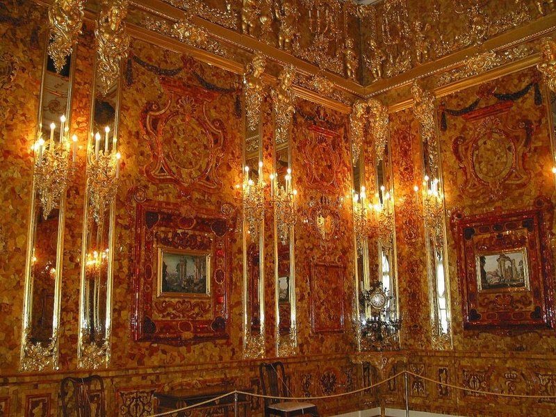 Amber Room by master Gottfried Tussauds