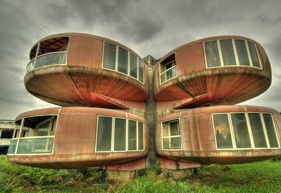 unusual buildings around the world