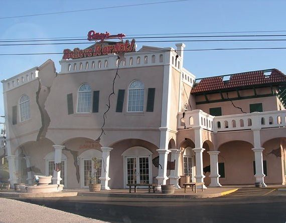 unusual buildings around the world