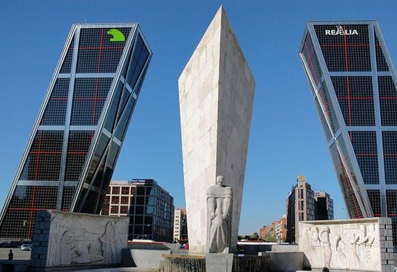 unusual buildings around the world
