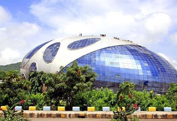 unusual buildings around the world
